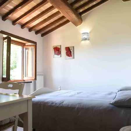 Casale Mille E Notte Gerendaház