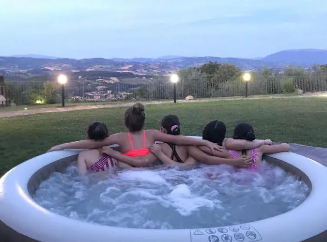 بيت خشبي Casale Mille E Notte *