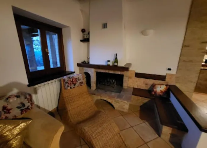 Casale Mille E Notte Chata