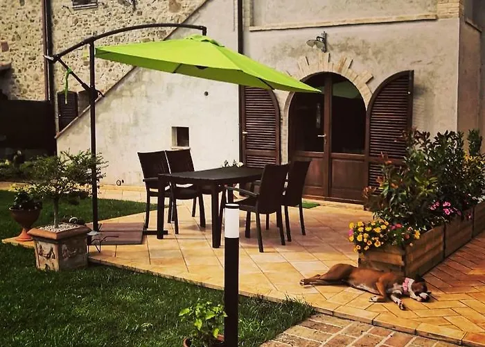 Casale Mille E Notte Chata